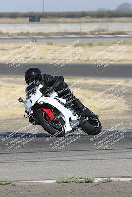 media/Sep-07-2024-Pacific Track Time (Sat) [[9bb89f5e83]]/B group/Phone Wall Papers 920am/